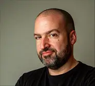 Javi Aparicio, a professional portrait photographer in Bern, Switzerland
